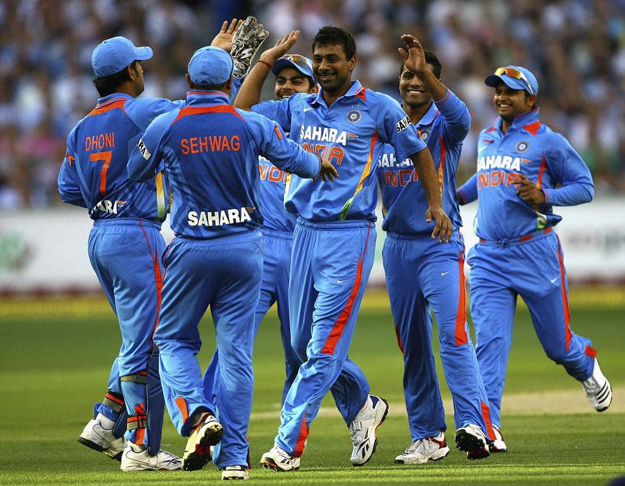 Praveen Kumar got things started for India, with two wickets in the third over