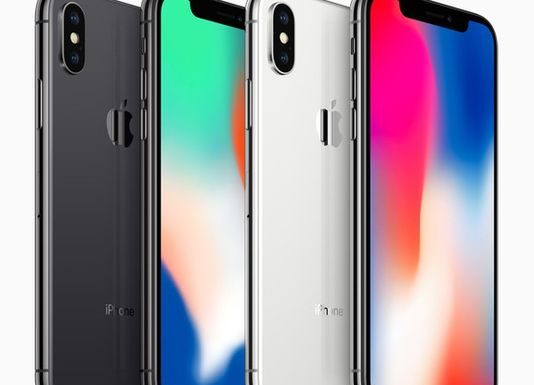 Apple loses $64 billion in value on panic over iPhone demand