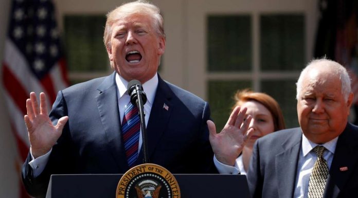 Trump to reveal Iran nuclear deal decision on Tuesday