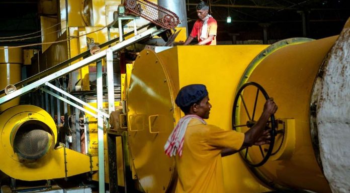 India’s Numerous GDP Revisions `Confusing’, RBI Analysts Say