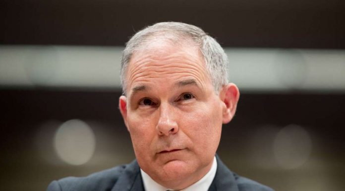 US EPA prevents three news organizations from attending conference on water contaminants