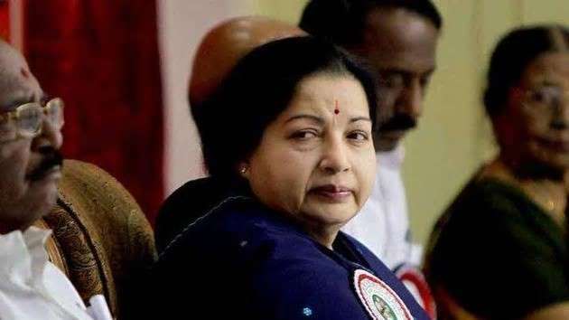 Sasikala, Jayalalithaa’s medical adviser differ over hospitalisation details