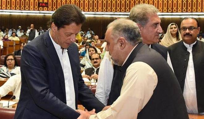 Pakistan MPs endorse Imran Khan as PM