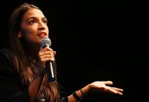 Ocasio-Cortez blasts tax breaks for Amazon, says HQ2 will displace the working class