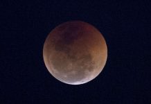 Curtain rising Sunday night on total lunar eclipse