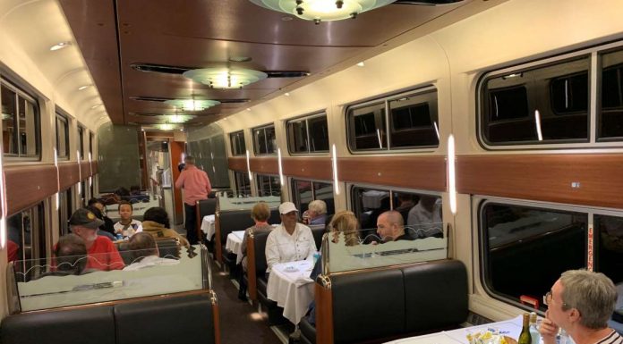 The end of an American tradition: The Amtrak dining car