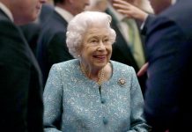 Queen Elizabeth ‘reluctantly’ cancels trip after doctors tell her to rest for a few days