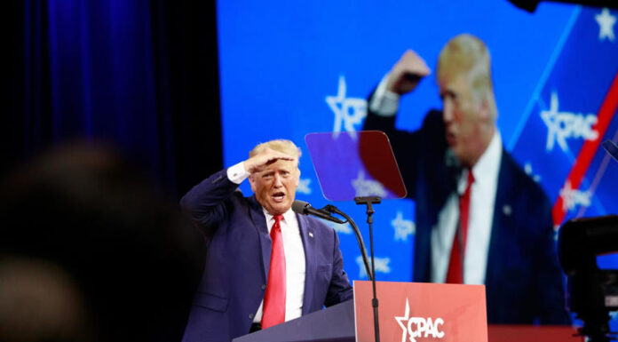 Trump’s GOP Grip Slips With 46% in Poll Seeking 2024 Nominee