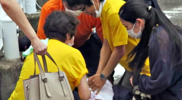 Former Japanese Prime Minister Shinzo Abe gunned down while giving speech