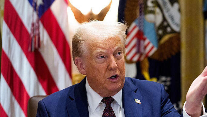 Appeals court rules many of Trump’s tariffs are illegal, but doesn’t halt them