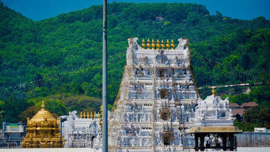 6 Indian cities where Vishnu never left and Hanuman still protects